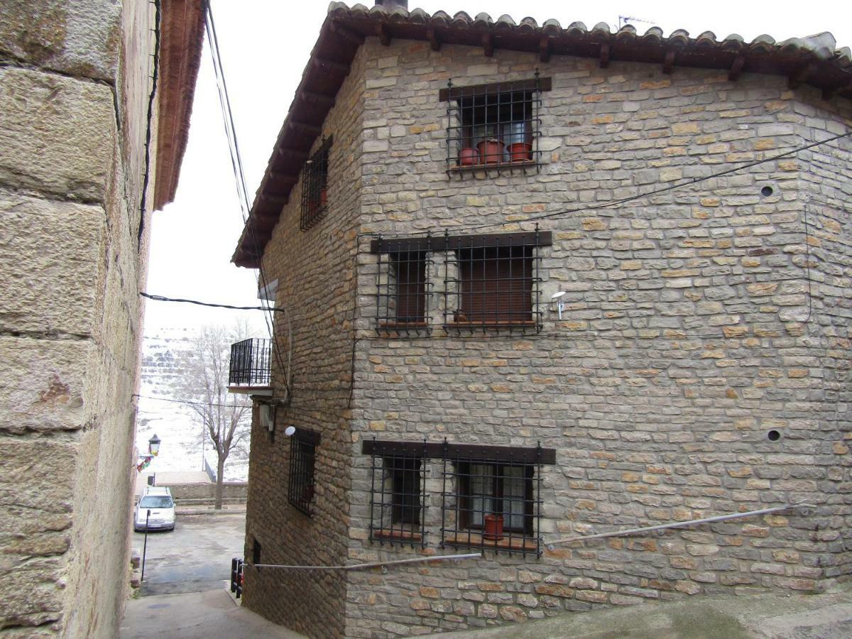 Hostal Paquita Allepuz Exterior photo